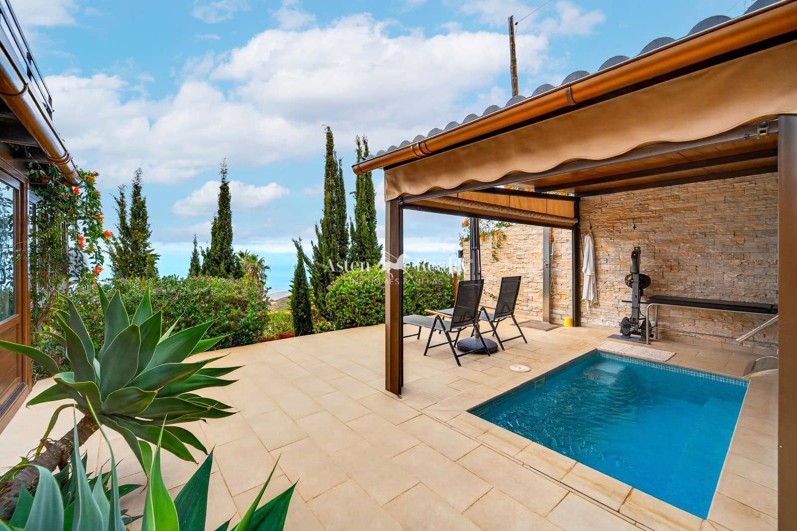 3 soveværelse Villa til salg i Vera de Erques med garage - € 695.000 (Ref: 9522923)