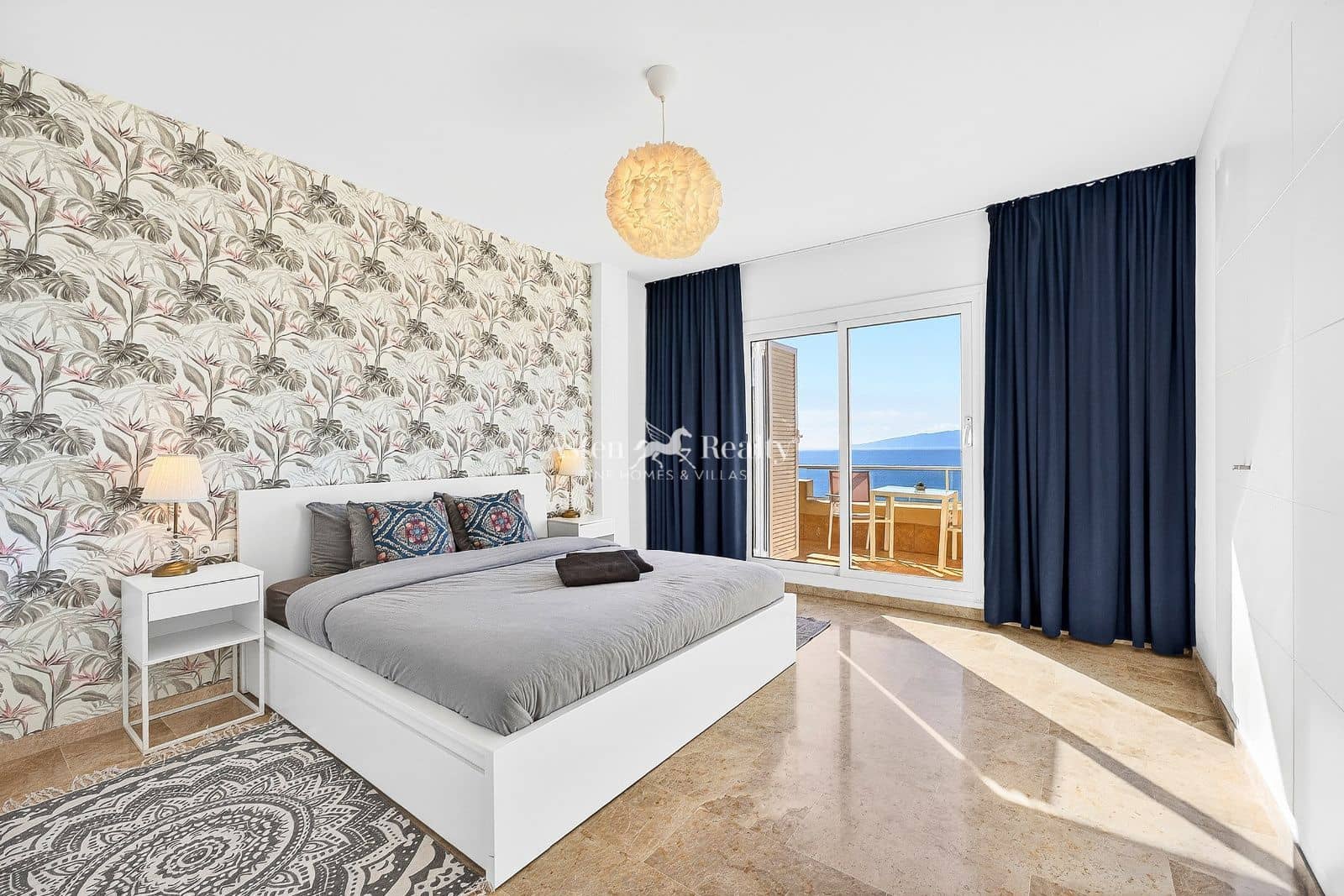 2 soveværelse Byhus til salg i Puerto Santiago med swimmingpool garage - € 550.000 (Ref: 9522924)