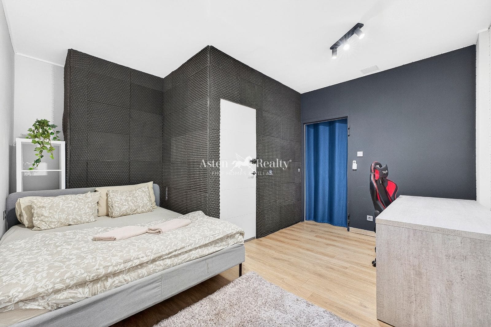 2 soveværelse Byhus til salg i Puerto Santiago med swimmingpool garage - € 550.000 (Ref: 9522924)