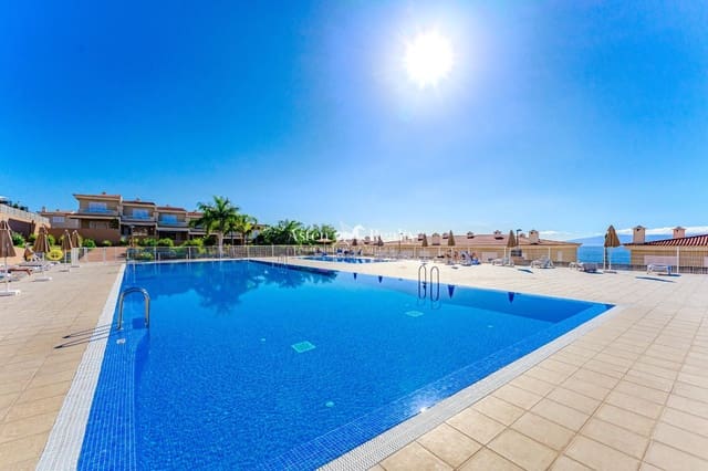 2 bedroom Townhouse for sale in Puerto Santiago, Santiago del Teide with pool garage - € 550,000 (Ref: 9522924)