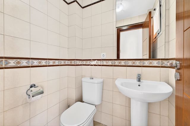 3 camera da letto Casa in vendita in Torviscas, Adeje con garage - 475.000 € (Rif: 9523370)