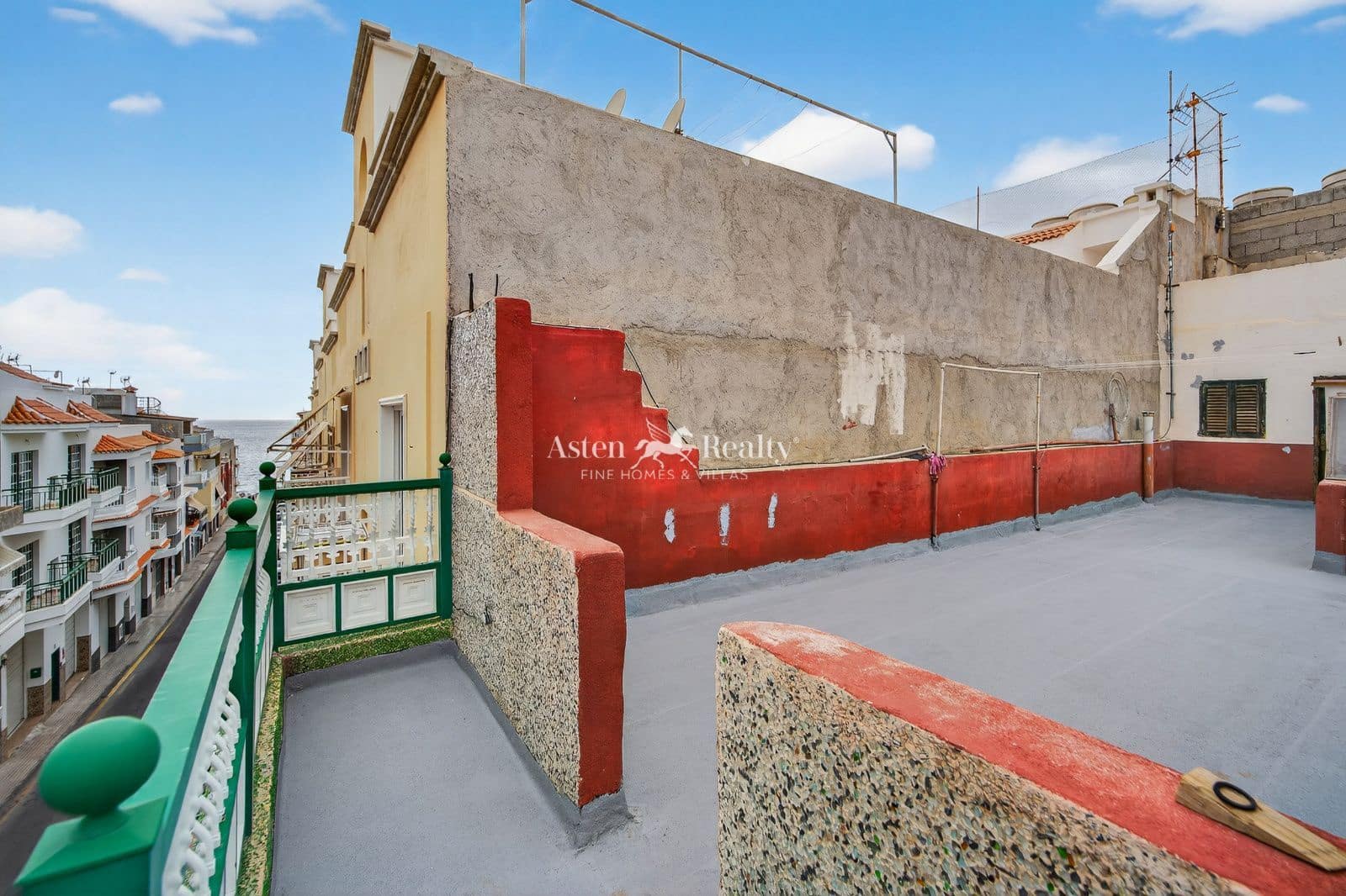 3 Zimmer Penthouse zu verkaufen in Playa San Juan - 379.000 € (Ref: 9523371)