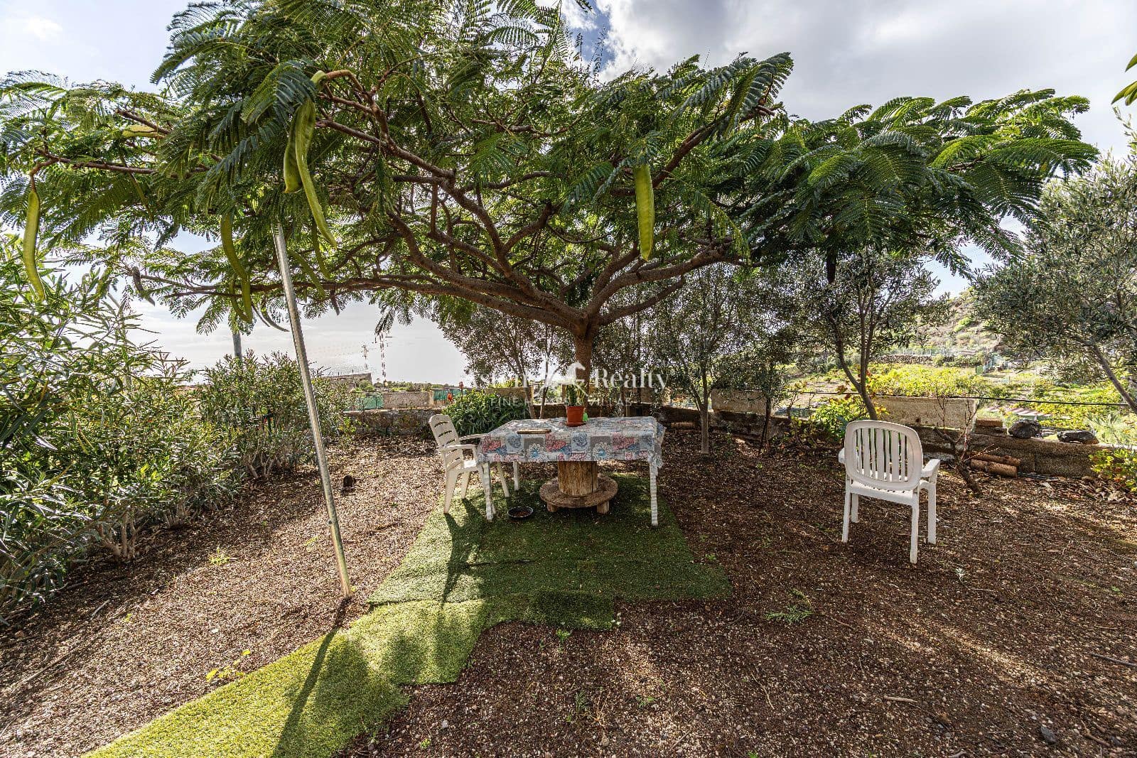 3 bedroom Villa for sale in Chio with pool garage - € 950,000 (Ref: 9523613)