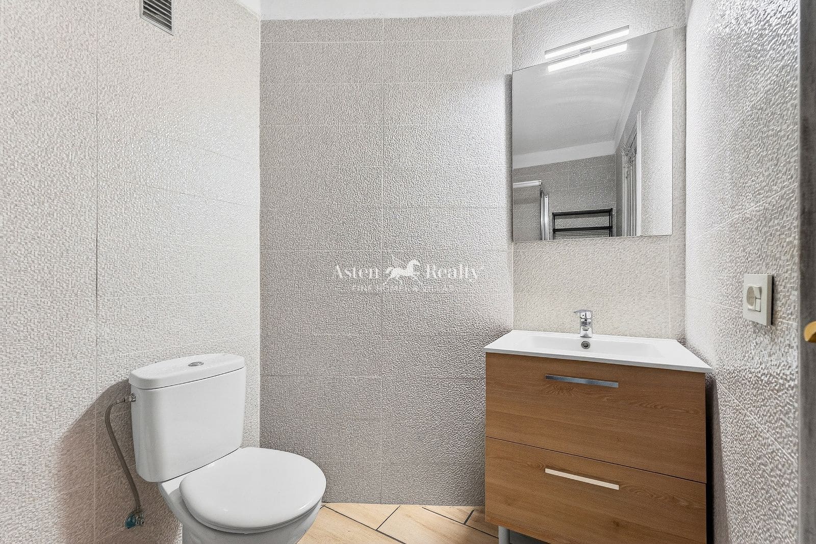 Leilighet til salgs i Golf del Sur med svømmebasseng - € 150 000 (Ref: 9528805)