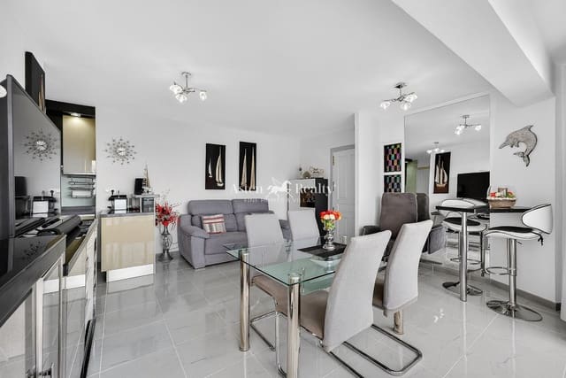 1 soveværelse Lejlighed til salg i Los Cristianos, Arona med swimmingpool - € 365.000 (Ref: 9528806)