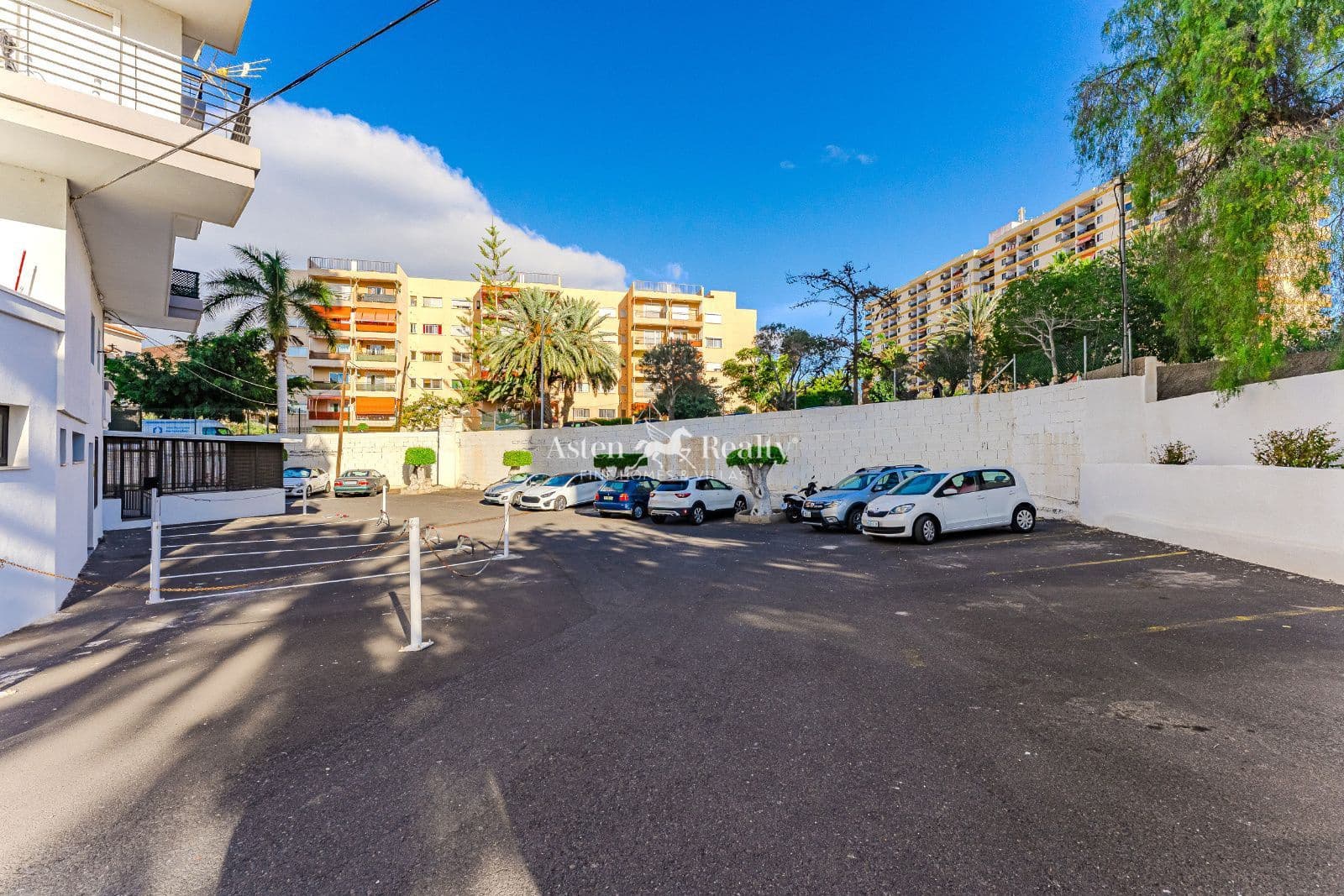 1 soveværelse Lejlighed til salg i Los Cristianos med swimmingpool - € 365.000 (Ref: 9528806)