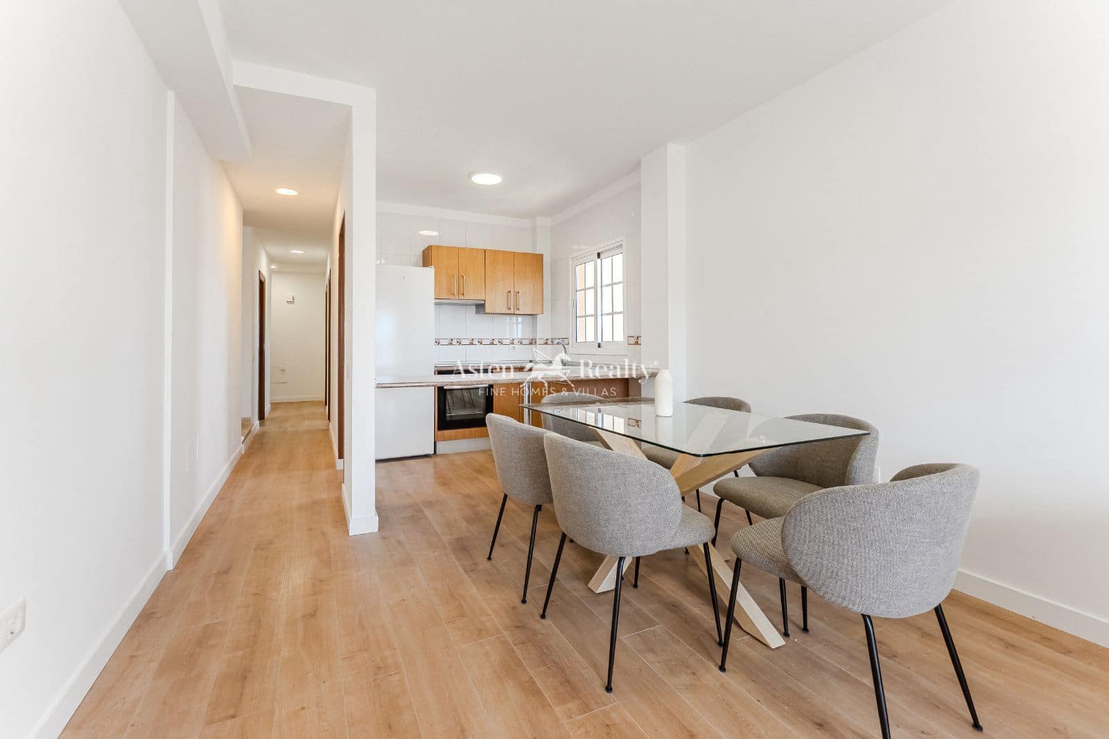 3 soveværelse Penthouse til salg i Palm-Mar med swimmingpool garage - € 435.000 (Ref: 9532313)