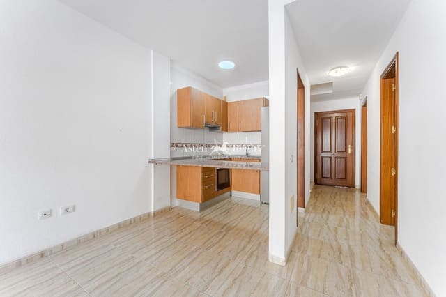 2 soverom Penthouse til salgs i Palm-Mar, Arona med svømmebasseng garasje - € 399 000 (Ref: 9534821)