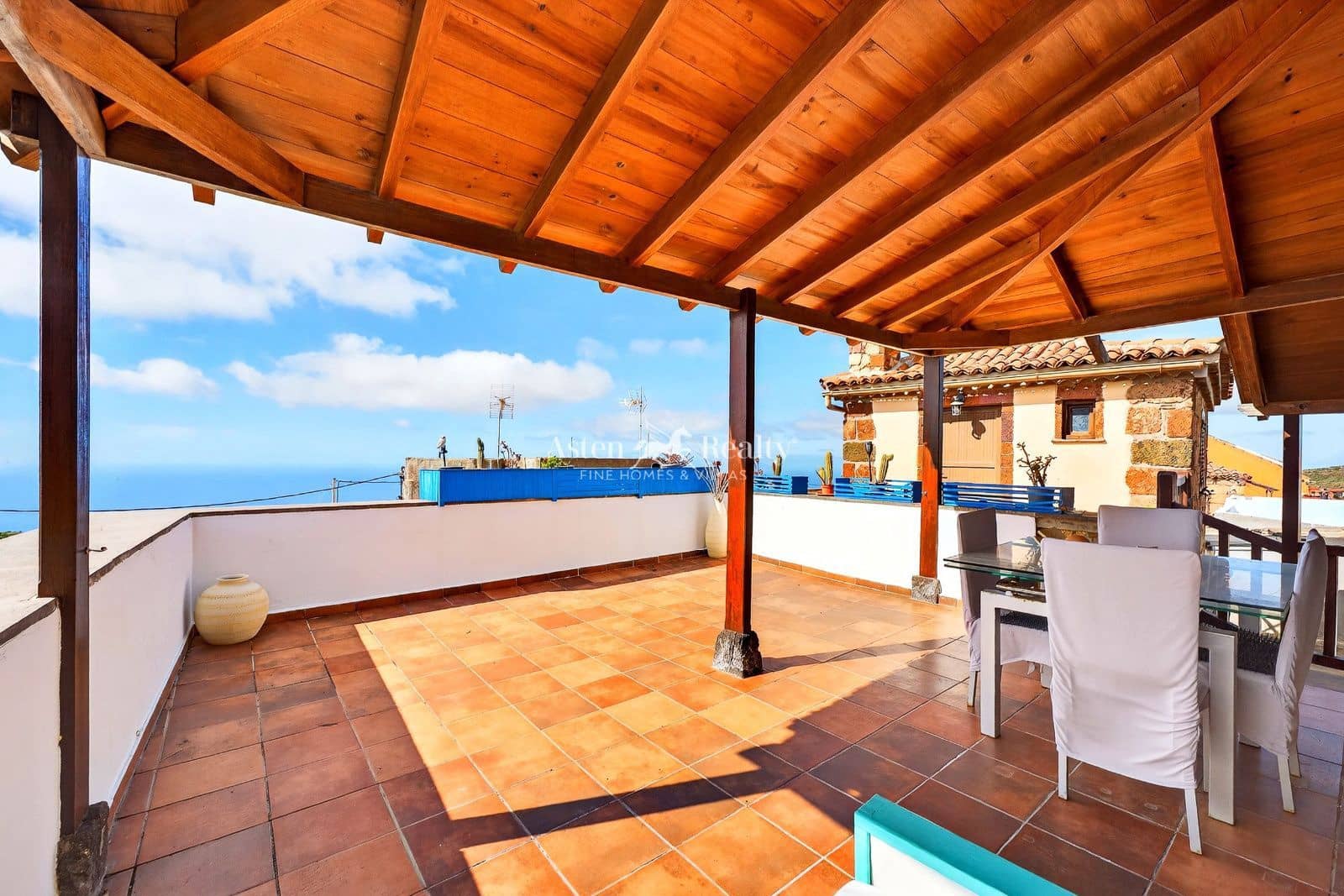 3 soverom Villa til salgs i Taucho - € 635 000 (Ref: 9534822)