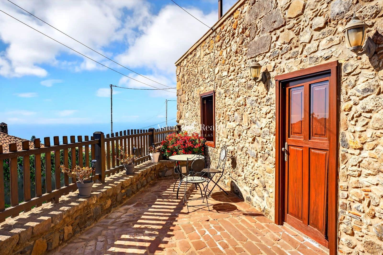 3 soverom Villa til salgs i Taucho - € 635 000 (Ref: 9534822)