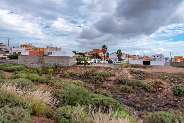 Tontti myytävänä paikassa San Isidro de Abona, Granadilla de Abona - 162 000 € (Ref: 9539626)