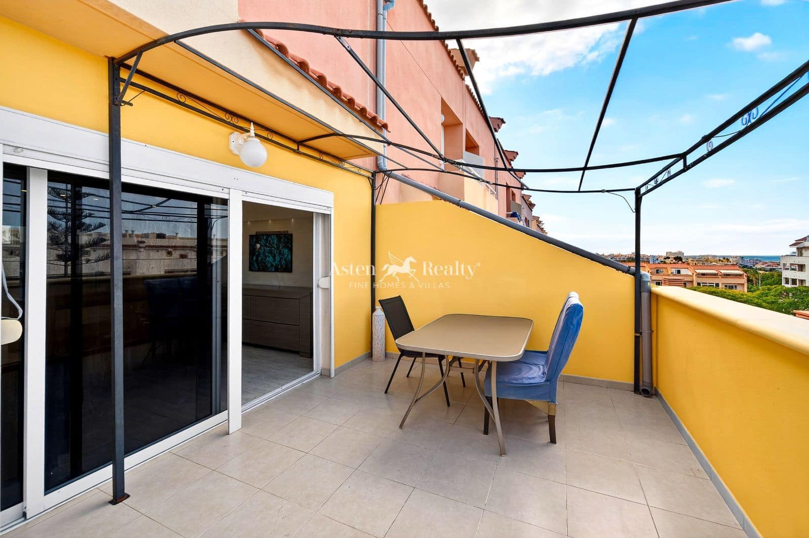 4 soverom Leilighet til salgs i Costa Adeje med svømmebasseng - € 459 000 (Ref: 9539627)