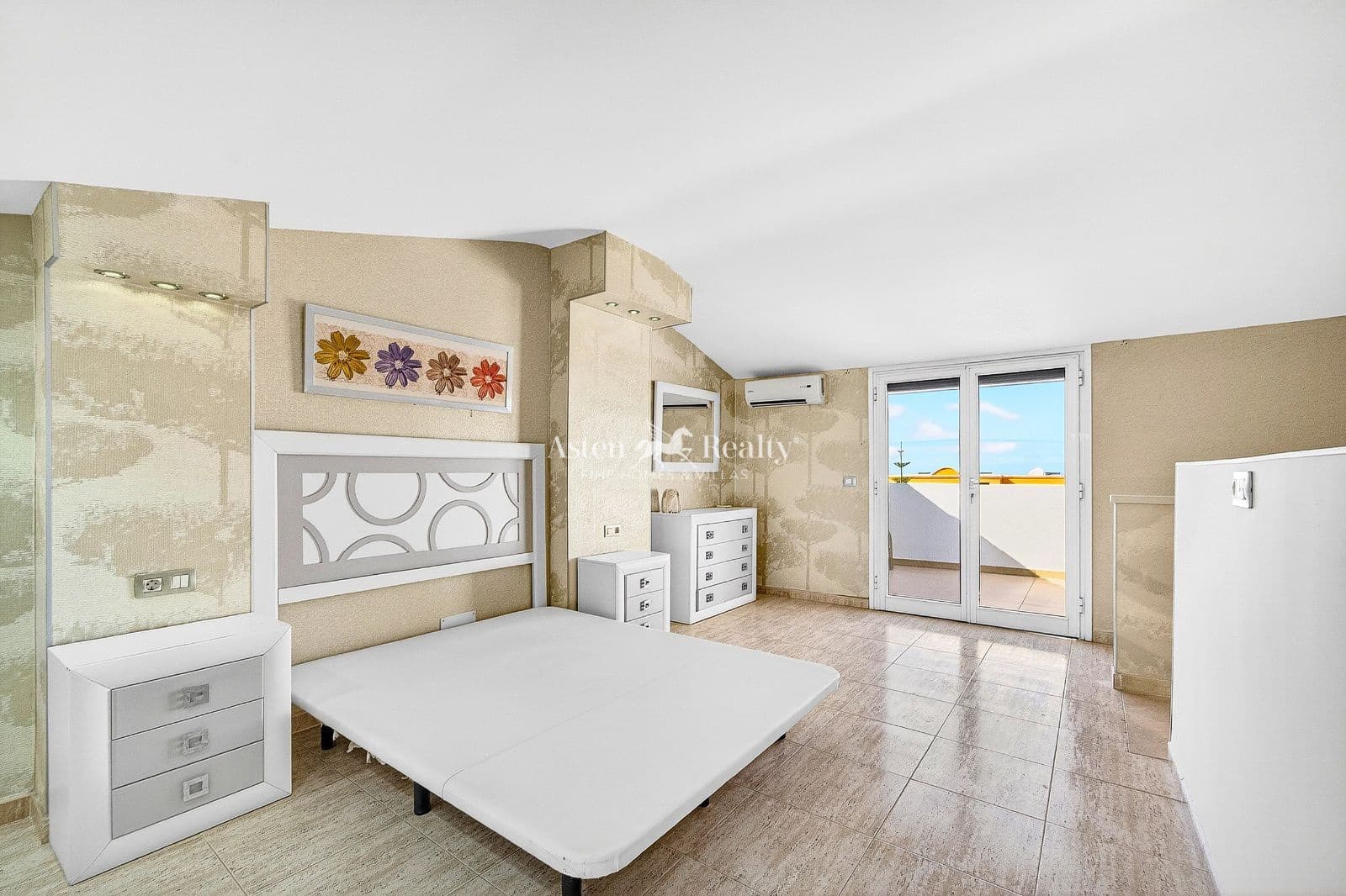 4 soverom Leilighet til salgs i Costa Adeje med svømmebasseng - € 459 000 (Ref: 9539627)