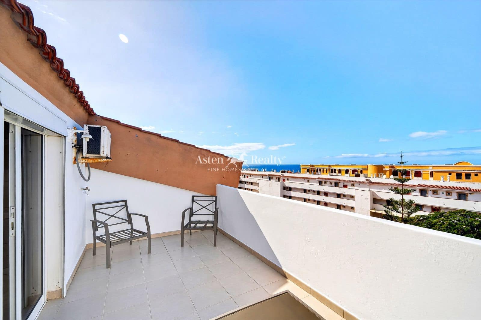 4 soverom Leilighet til salgs i Costa Adeje med svømmebasseng - € 459 000 (Ref: 9539627)