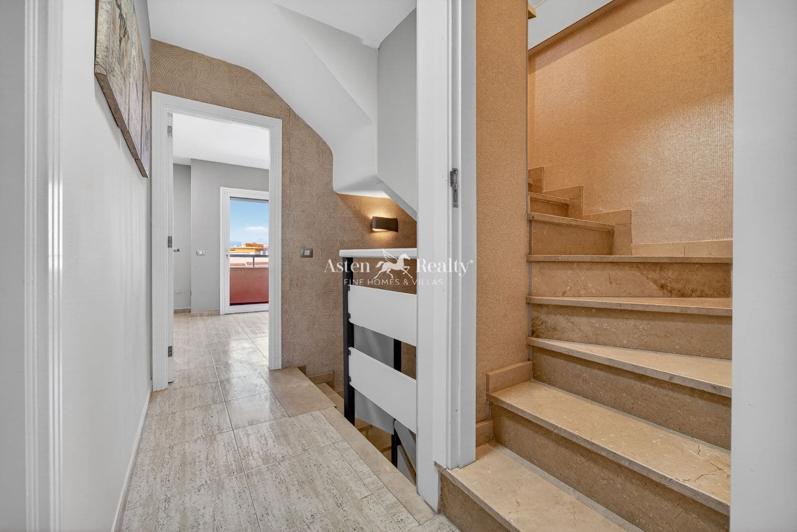 4 soverom Leilighet til salgs i Costa Adeje med svømmebasseng - € 459 000 (Ref: 9539627)