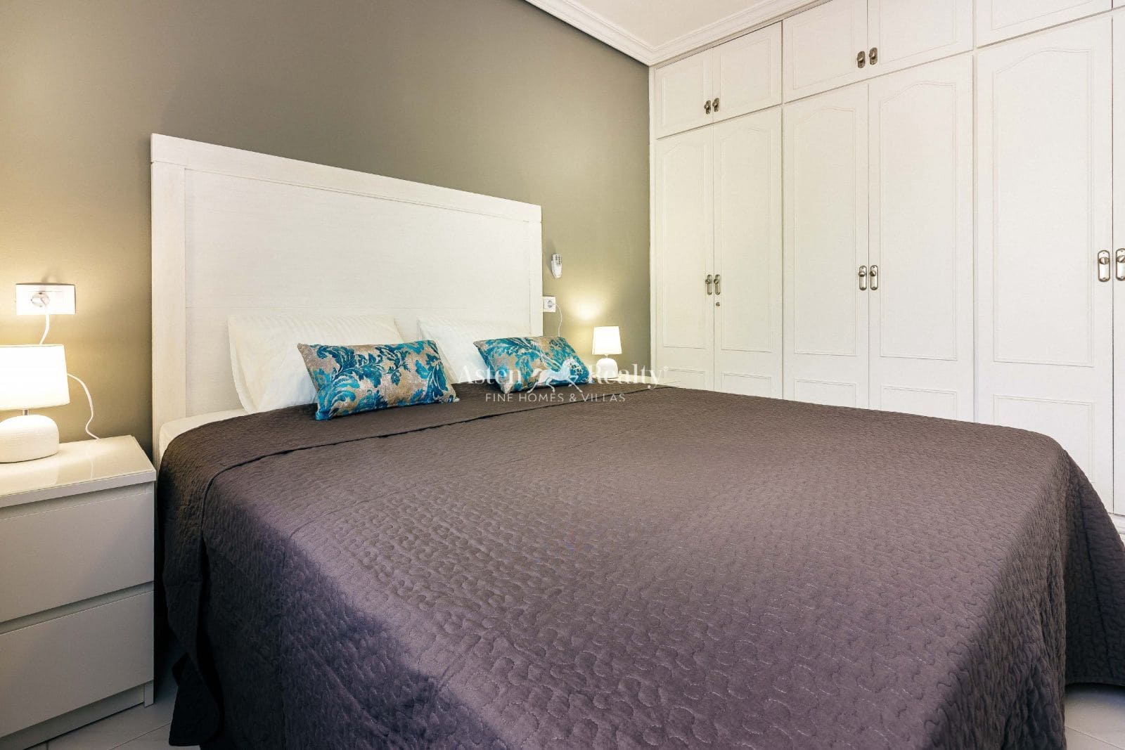 1 chambre Appartement à vendre à Playa de las Americas avec piscine - 295 000 € (Ref: 9547134)