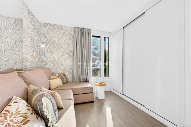 2 soveværelse Lejlighed til salg i Playa de las Americas, Arona med swimmingpool - € 570.000 (Ref: 9549929)