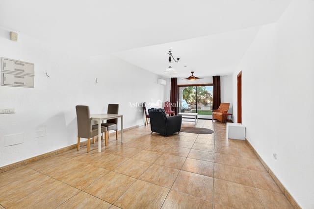 2 slaapkamer Flat te koop in Amarilla Golf, San Miguel de Abona met zwembad - € 295.000 (Ref: 9566747)