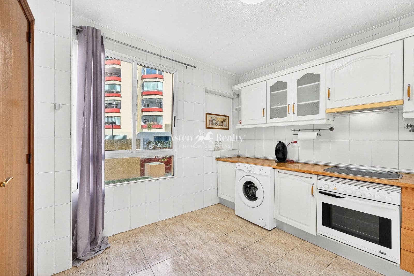 1 bedroom Flat for sale in Torviscas with pool garage - € 218,000 (Ref: 9571967)