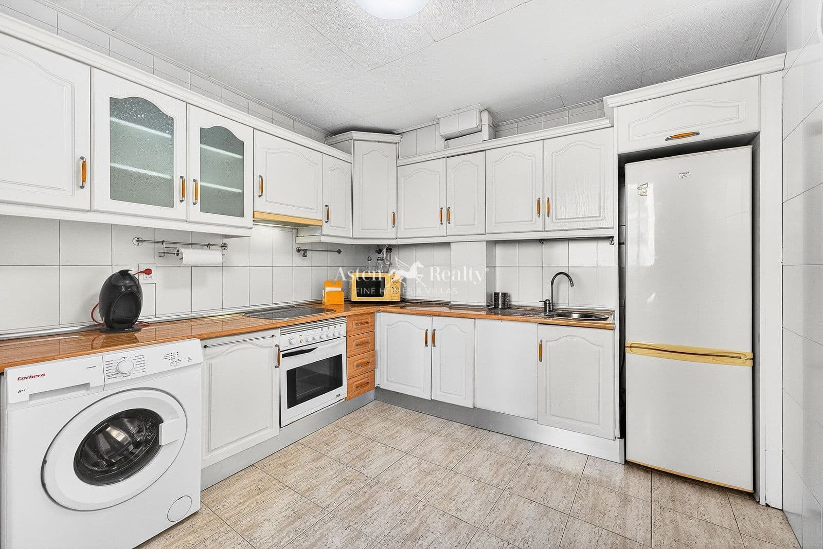 1 bedroom Flat for sale in Torviscas with pool garage - € 218,000 (Ref: 9571967)