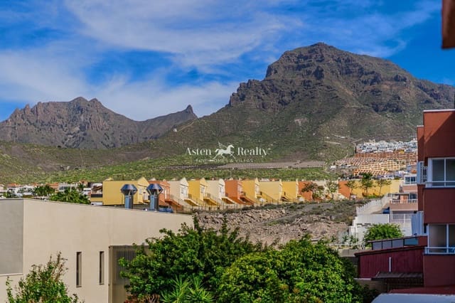 2 bedroom Flat for sale in Torviscas, Adeje with pool garage - € 390,000 (Ref: 9572148)