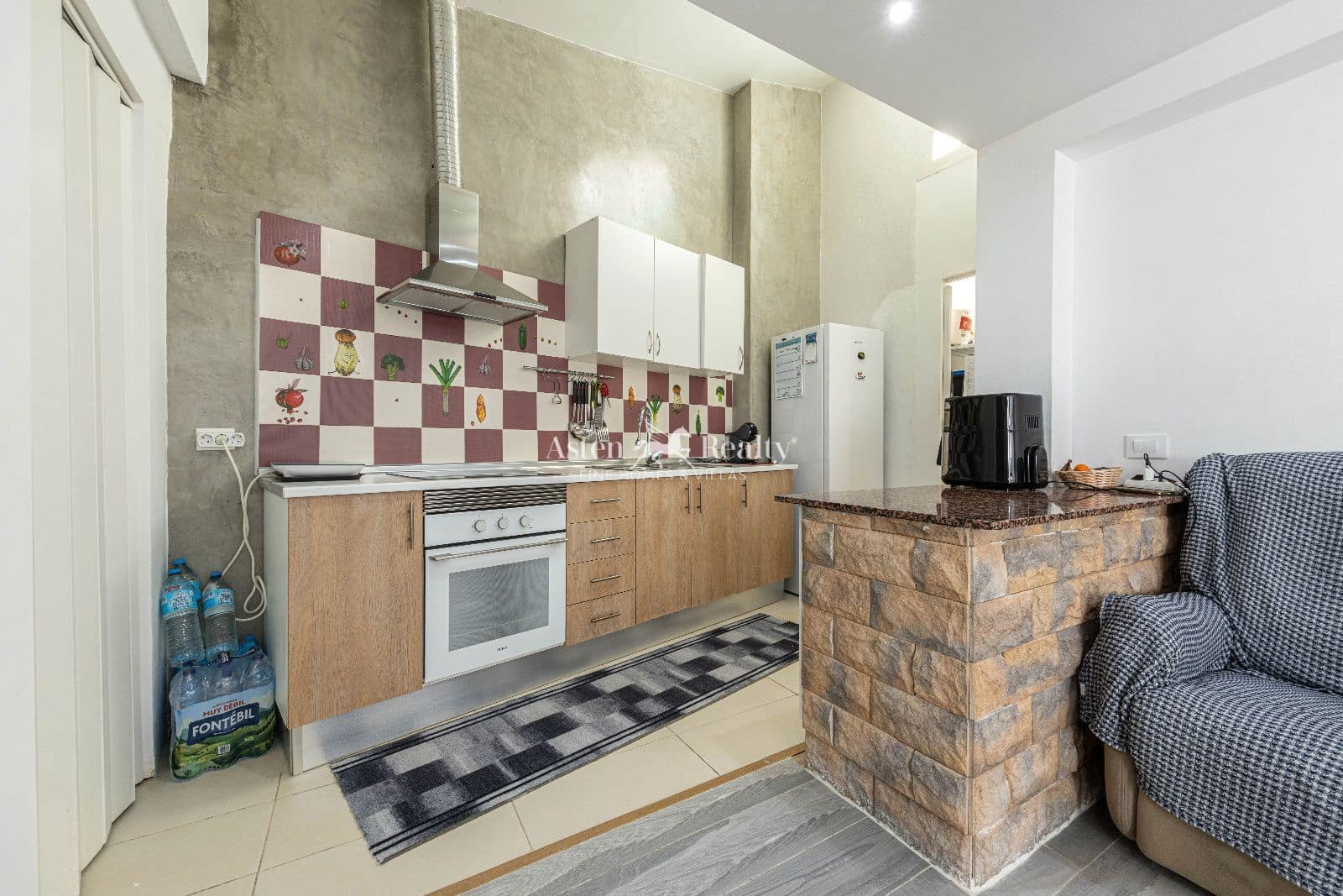 2 soverom Leilighet til salgs i Los Cristianos med svømmebasseng - € 260 000 (Ref: 9572359)