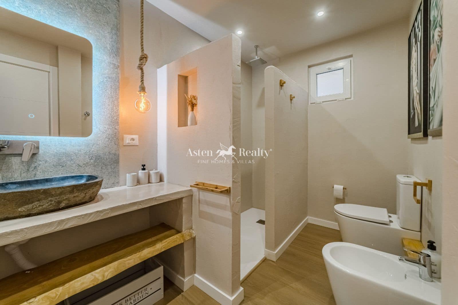 5 quarto Casa em Banda para venda em Chayofa com piscina garagem - 1 450 000 € (Ref: 9588158)