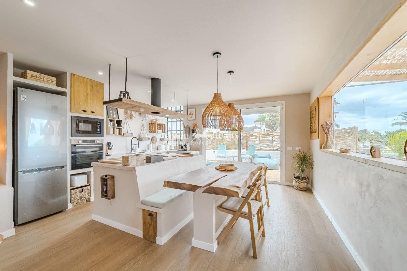 5 quarto Casa em Banda para venda em Chayofa com piscina garagem - 1 450 000 € (Ref: 9588158)