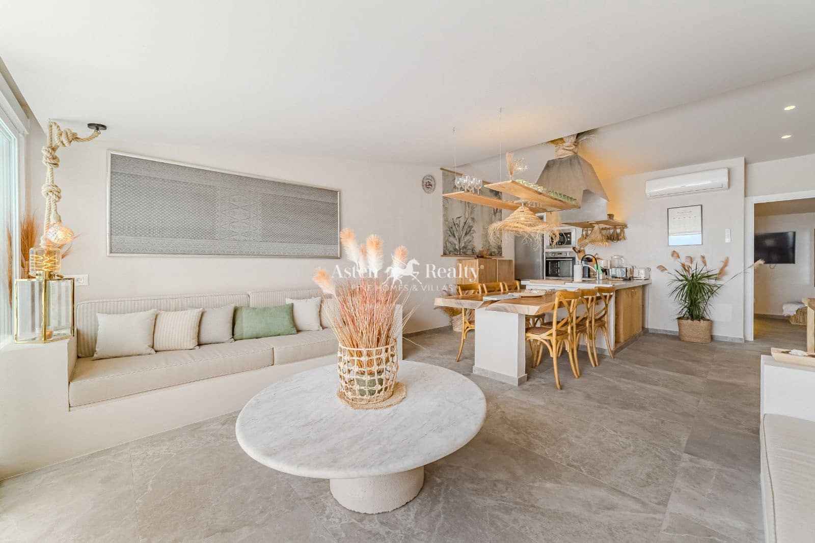 5 quarto Casa em Banda para venda em Chayofa com piscina garagem - 1 450 000 € (Ref: 9588158)