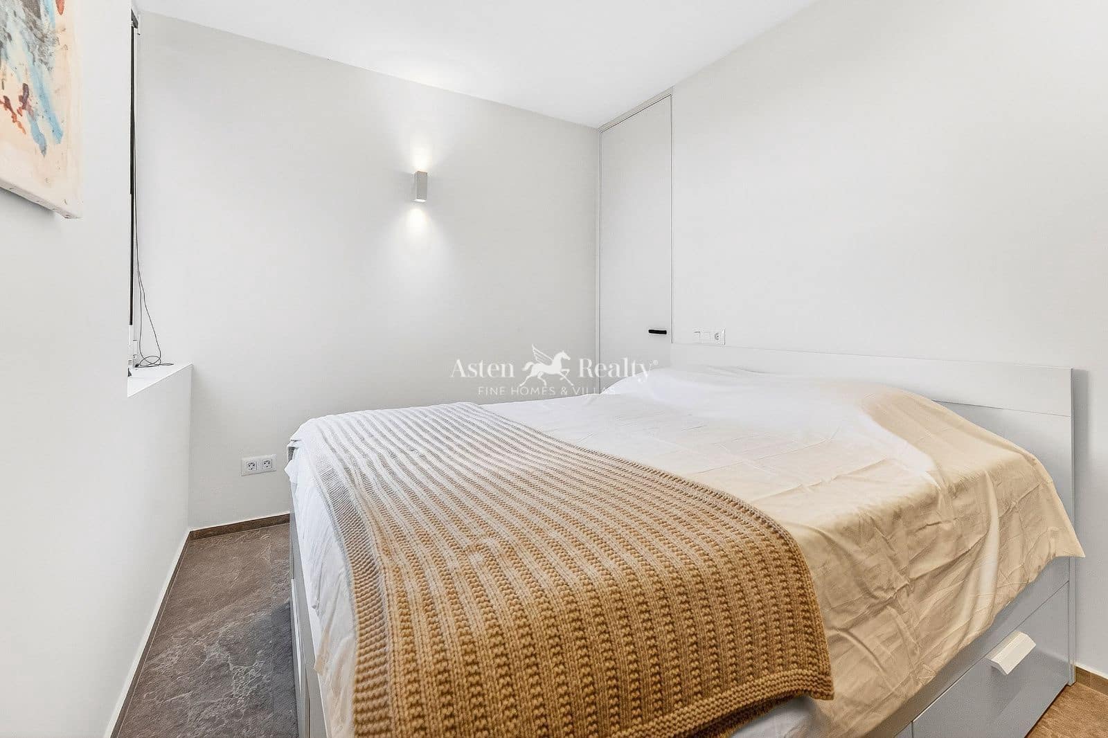 2 sypialnia Bungalow na sprzedaż w Costa del Silencio z basenem garażem - 995 000 € (Ref: 9588334)