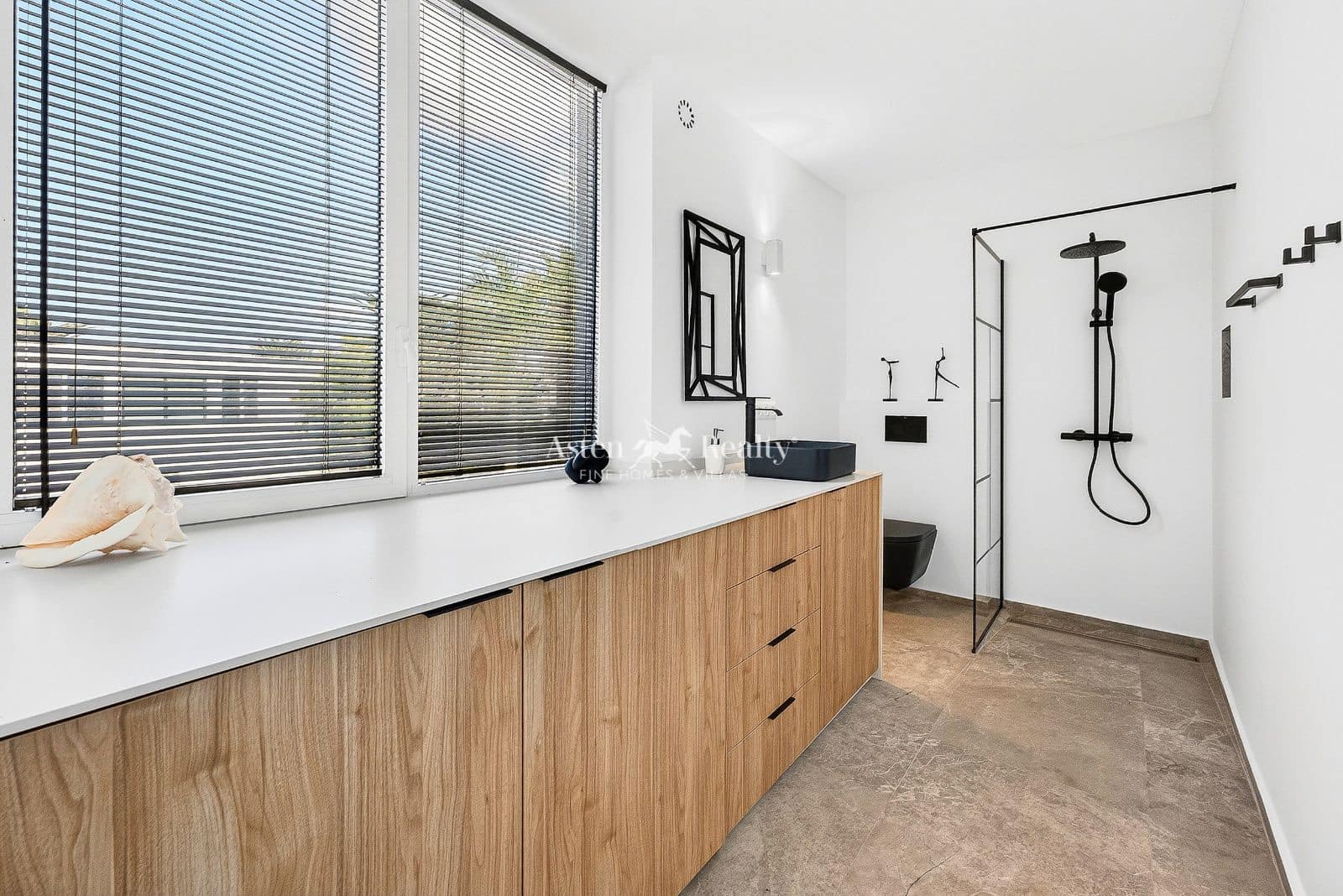 2 sypialnia Bungalow na sprzedaż w Costa del Silencio z basenem garażem - 995 000 € (Ref: 9588334)