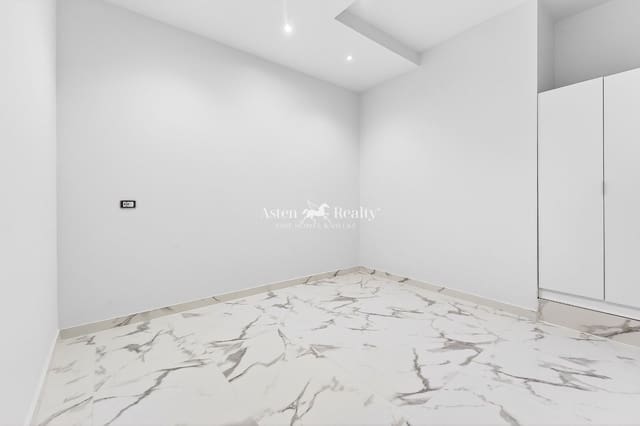 2 makuuhuone Asunto myytävänä paikassa Casco Urbano, Adeje - 270 000 € (Ref: 9588481)