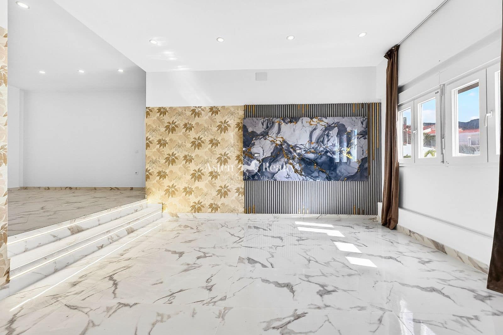 2 makuuhuone Asunto myytävänä paikassa Adeje - 270 000 € (Ref: 9588481)