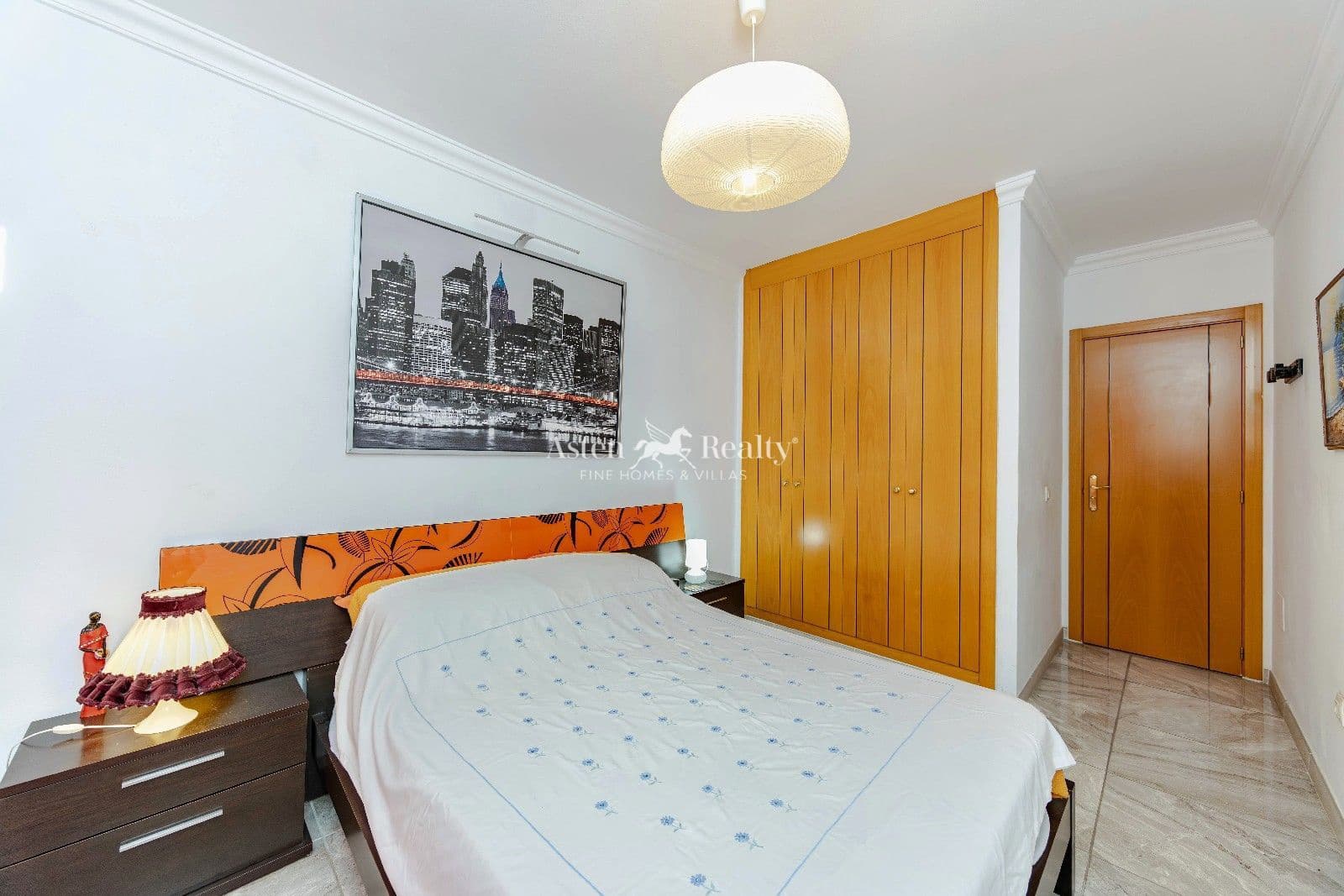Piso de 2 habitaciones en Adeje en venta con piscina - 325.000 € (Ref: 9603353)