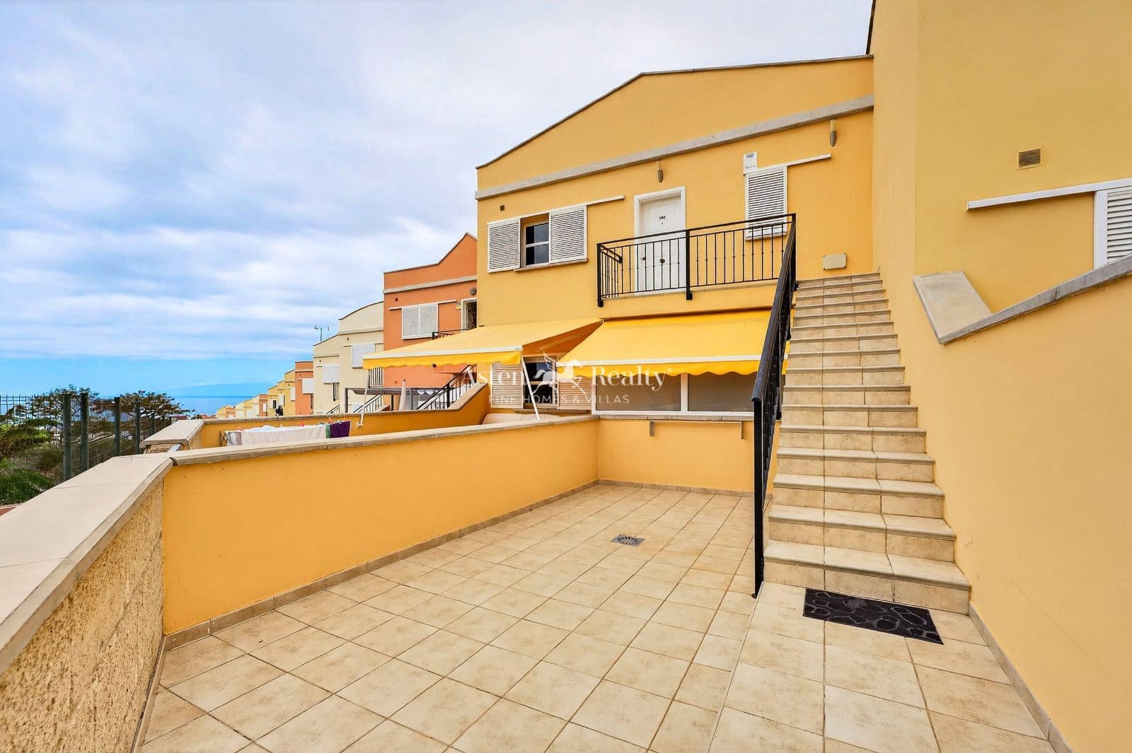 1 slaapkamer Flat te koop in Torviscas met zwembad garage - € 335.000 (Ref: 9603358)