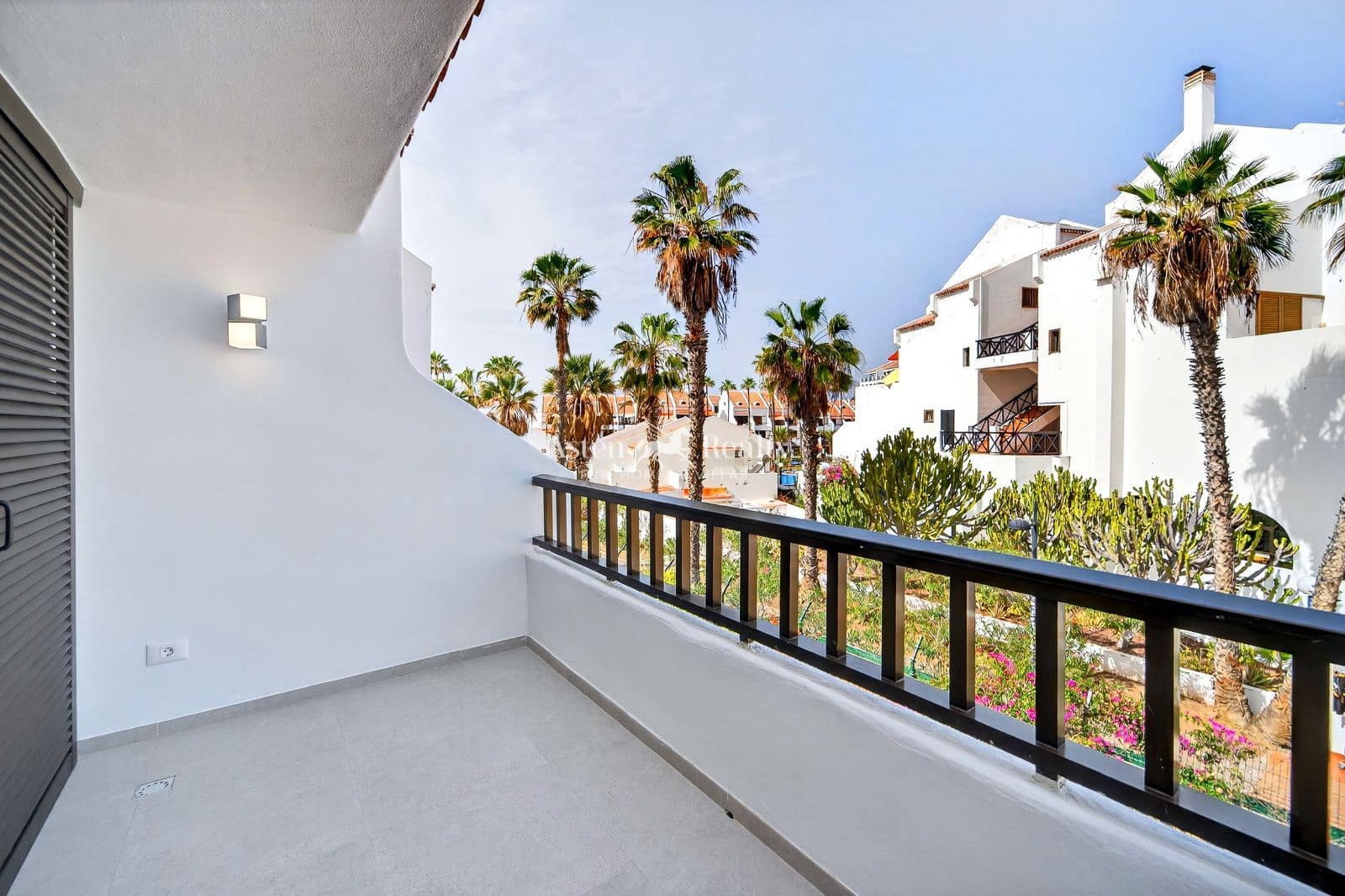 1 Zimmer Penthouse zu verkaufen in Playa de las Americas mit Pool Garage - 499.000 € (Ref: 9610213)