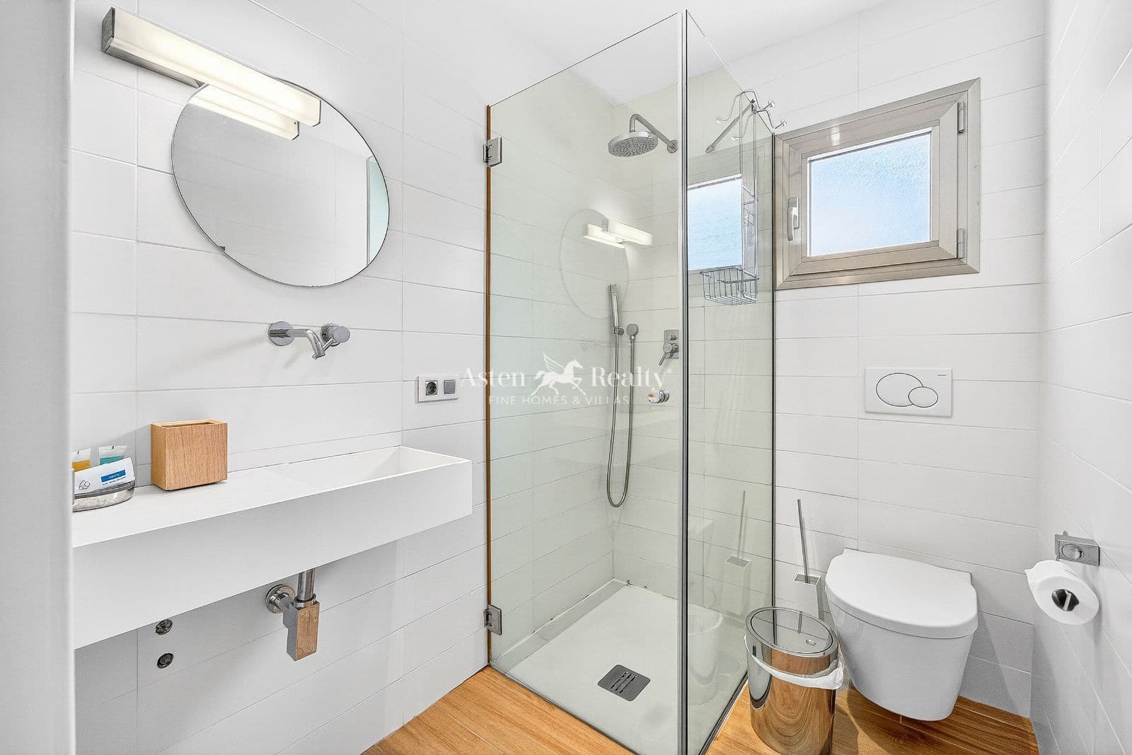 5 soverom Hus til salgs i Torviscas med svømmebasseng garasje - € 2 000 000 (Ref: 9630575)