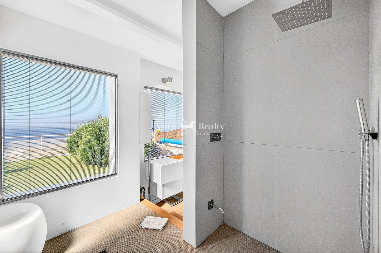 5 soverom Hus til salgs i Torviscas med svømmebasseng garasje - € 2 000 000 (Ref: 9630575)