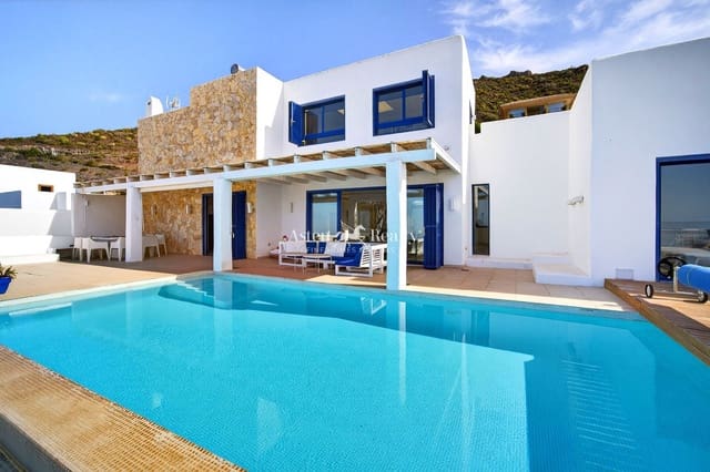 5 soverom Hus til salgs i Torviscas, Adeje med svømmebasseng garasje - € 2 000 000 (Ref: 9630575)