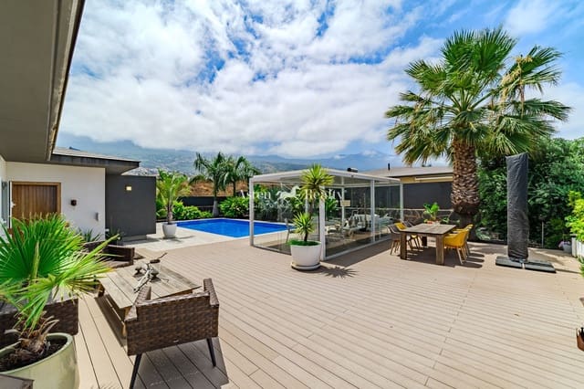 4 Zimmer Haus zu verkaufen in Puerto de la Cruz mit Pool Garage - 1.185.000 € (Ref: 9631459)