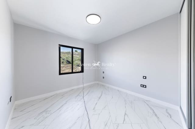 Piso de 1 habitación en Tijoco Bajo, Adeje en venta con garaje - 229.500 € (Ref: 9631461)