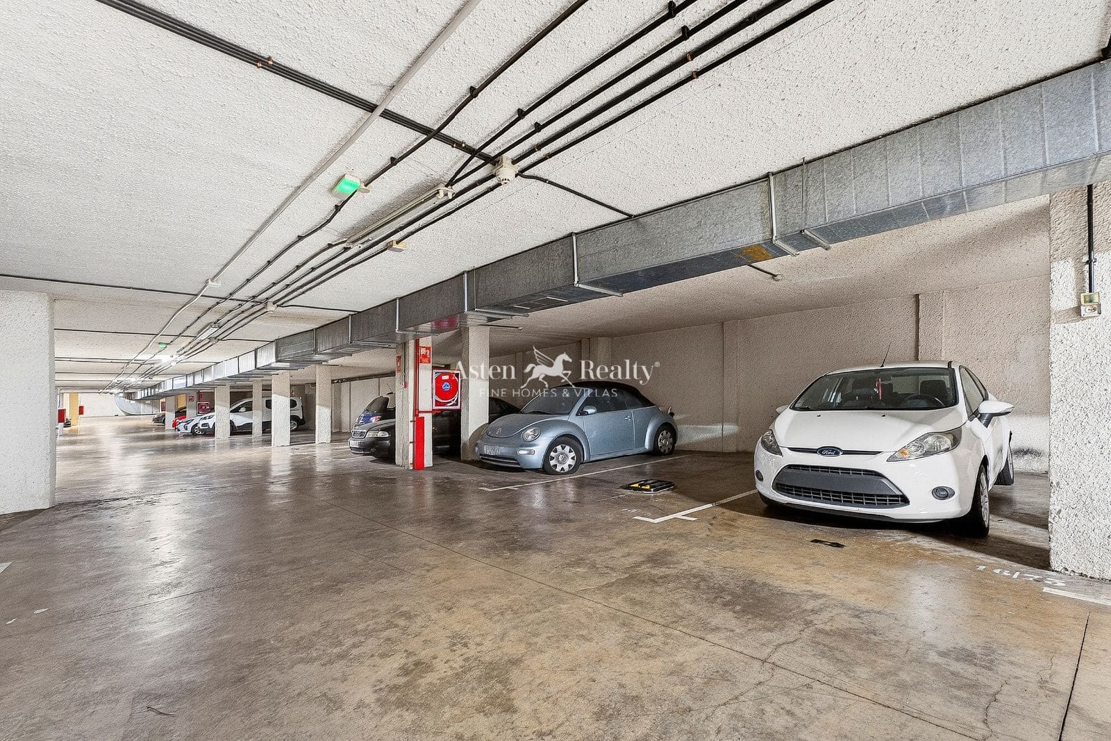 Piso de 2 habitaciones en Callao Salvaje en venta con piscina garaje - 300.000 € (Ref: 9632791)