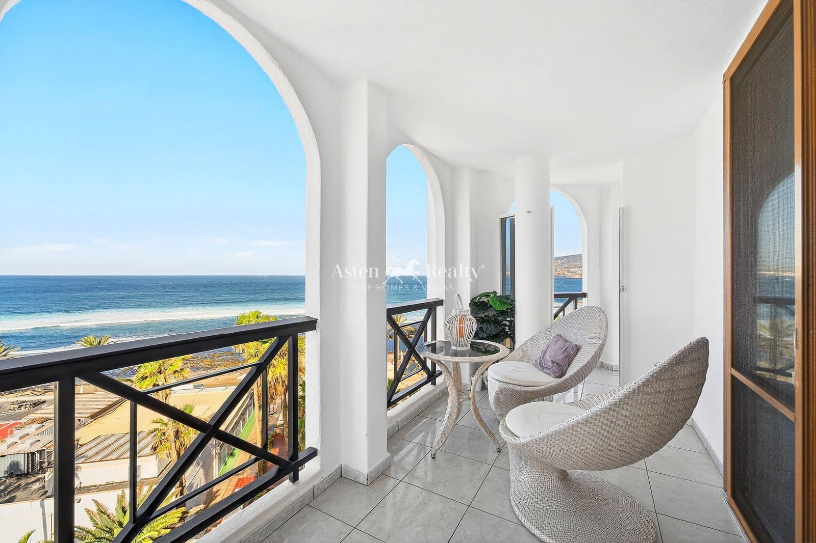 2 camera da letto Appartamento in vendita in Playa de las Americas con piscina garage - 735.000 € (Rif: 9634783)