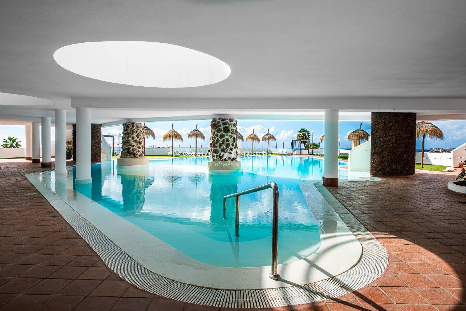 1 bedroom Flat for sale in Costa Adeje with pool - € 305,000 (Ref: 9635125)