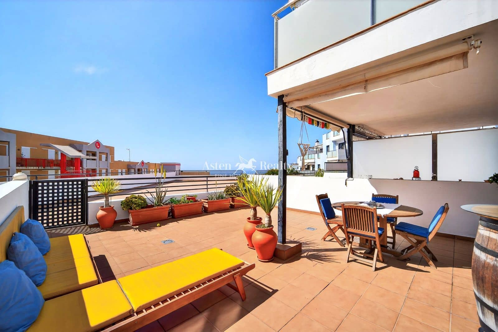 Piso de 2 habitaciones en Torviscas en venta con piscina garaje - 486.000 € (Ref: 9638107)