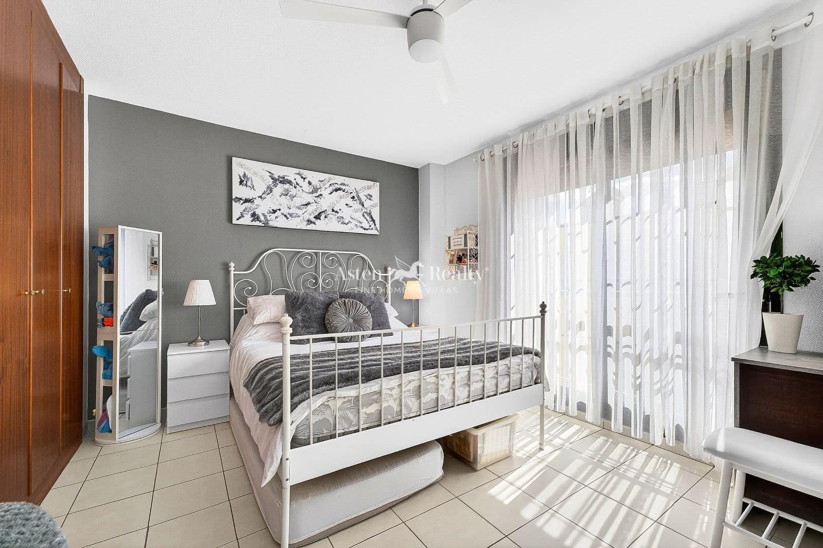 3 sypialnia Dom na sprzedaż w Las Chafiras (San Miguel) z basenem garażem - 399 000 € (Ref: 9656498)