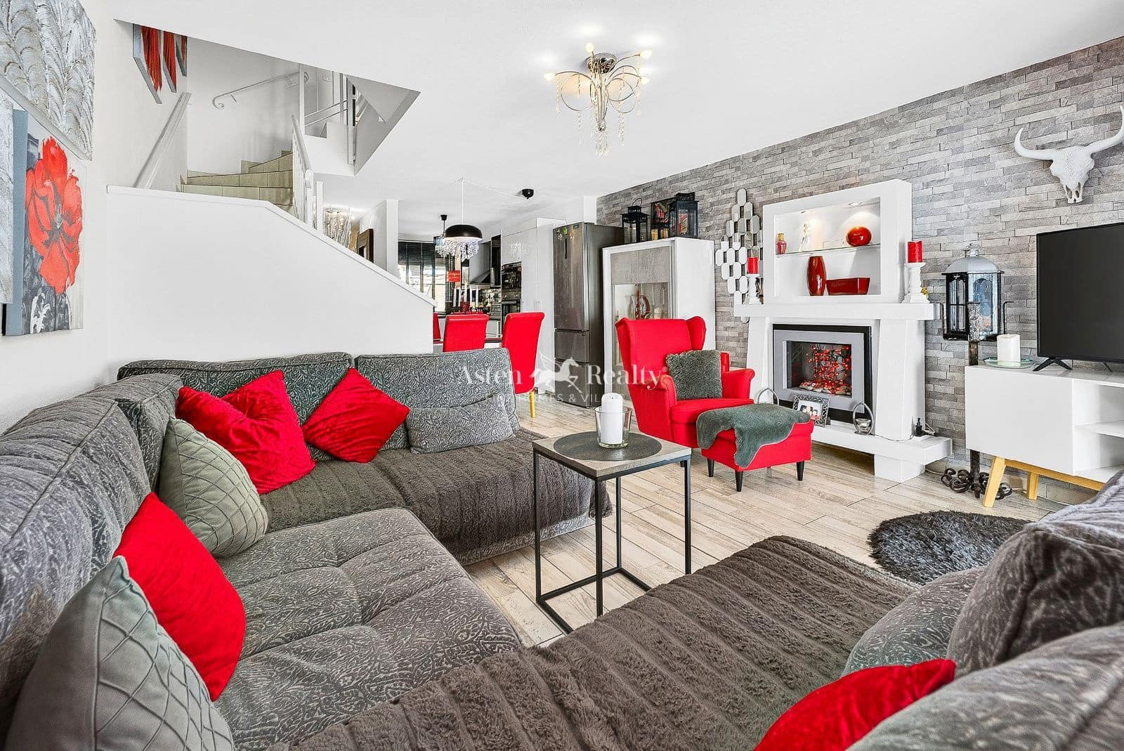 3 sypialnia Dom na sprzedaż w Las Chafiras (San Miguel) z basenem garażem - 399 000 € (Ref: 9656498)