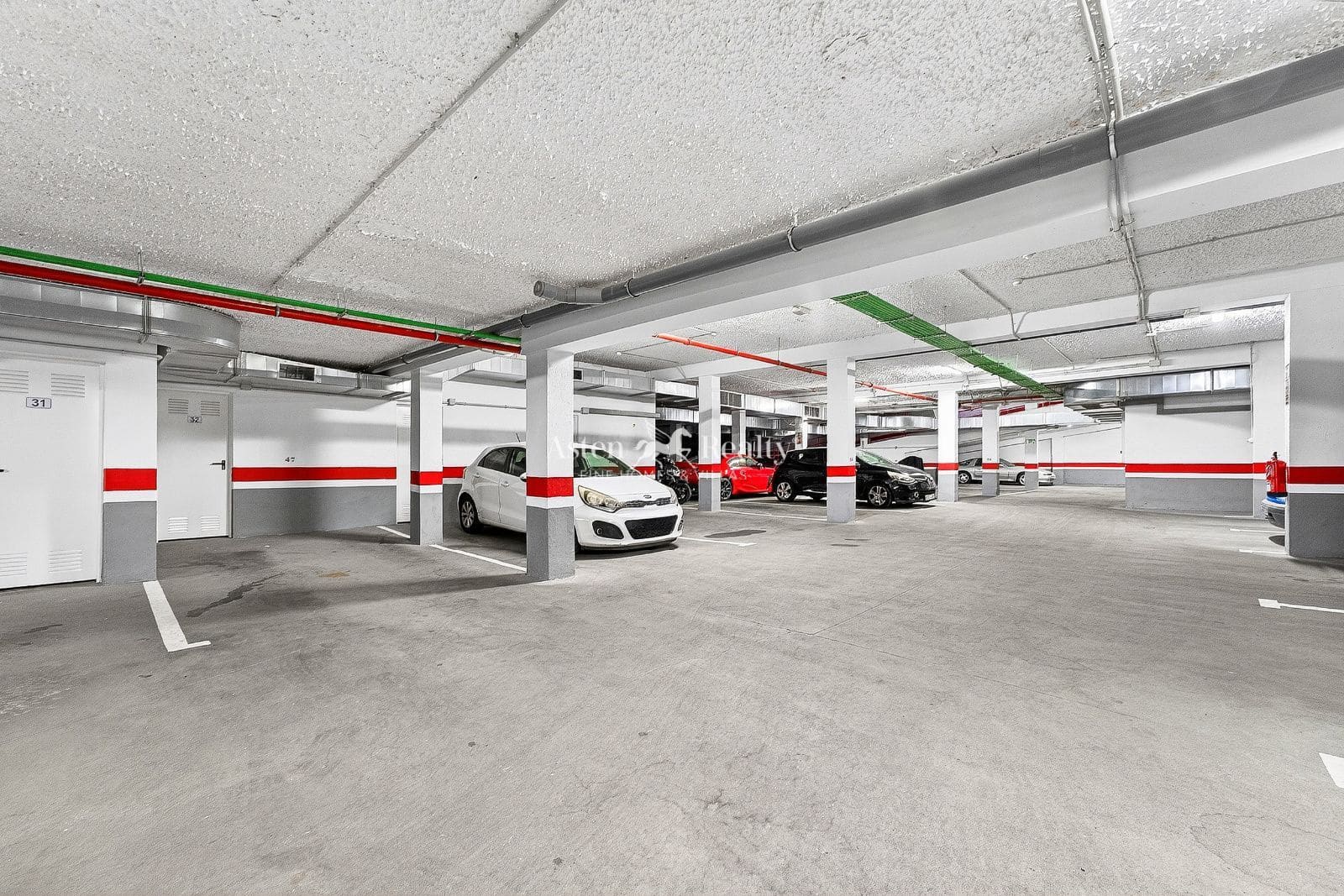 2 quarto Apartamento para venda em Cabo Blanco com garagem - 298 000 € (Ref: 9656786)