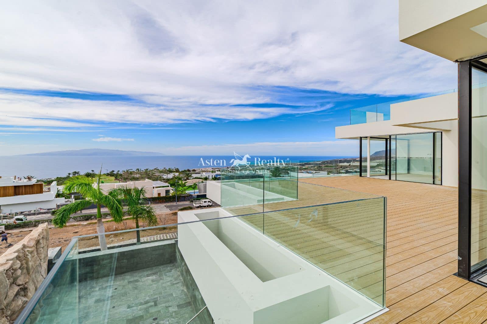 4 sovrum Hus till salu i Guia de Isora med pool garage - 6 900 000 € (Ref: 9665185)