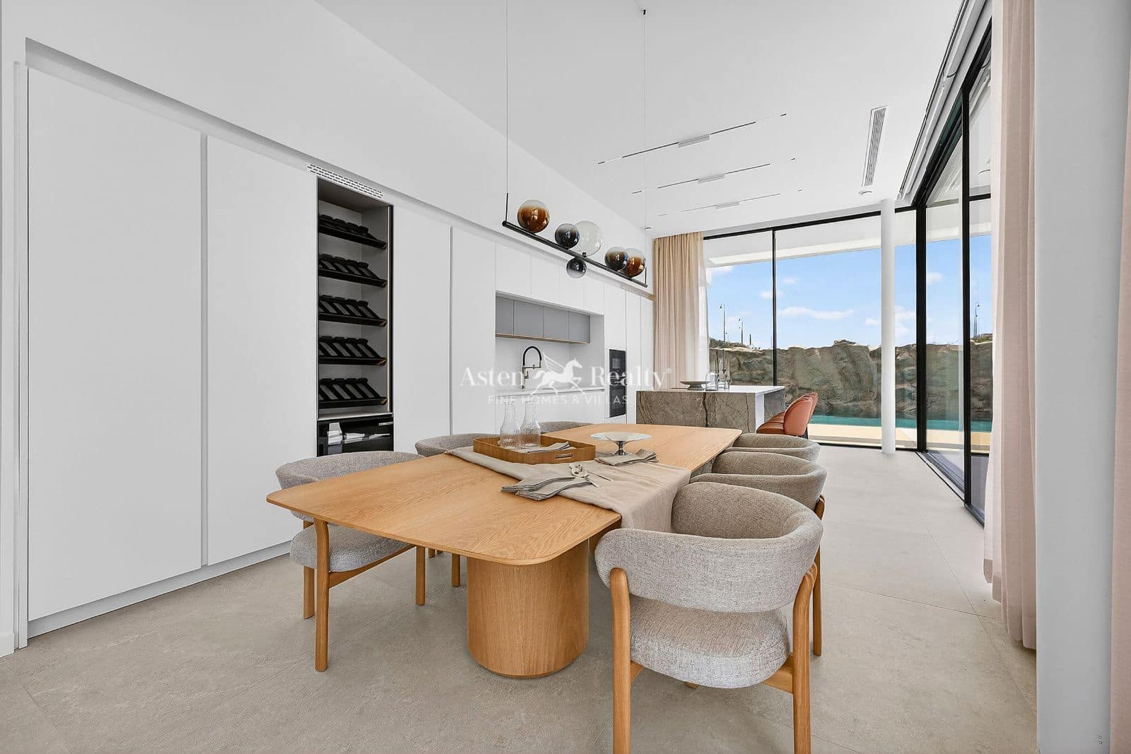 4 slaapkamer Huis te koop in Guia de Isora met zwembad garage - € 6.900.000 (Ref: 9665185)